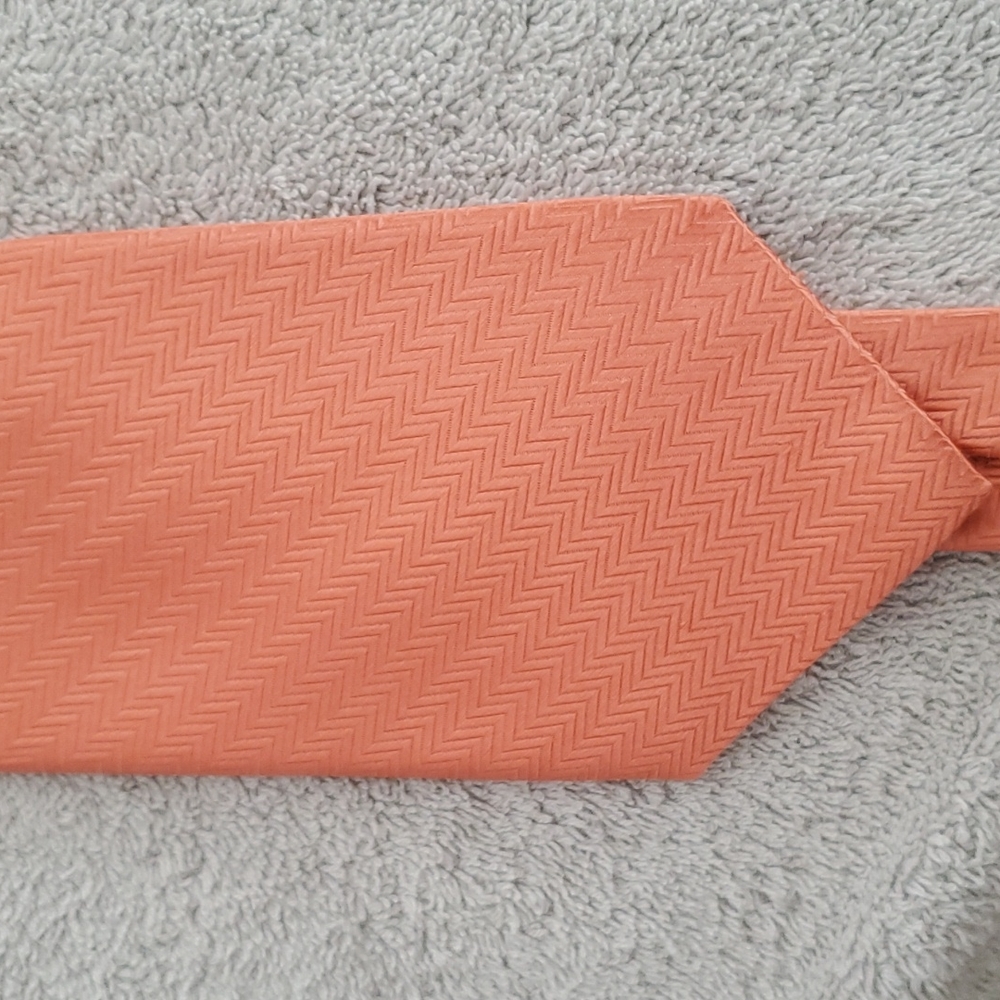 Tie